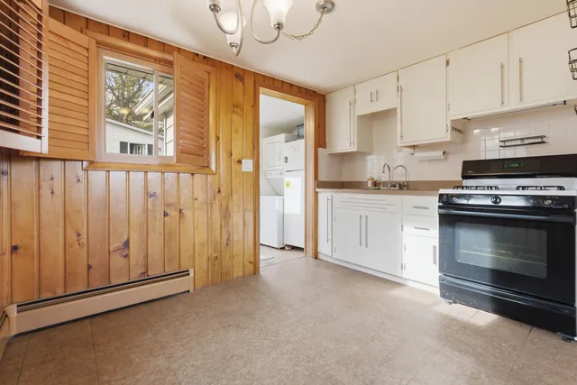 $1,800 | W6705 North Lakeshore Circle, Sugar Creek, WI 53121