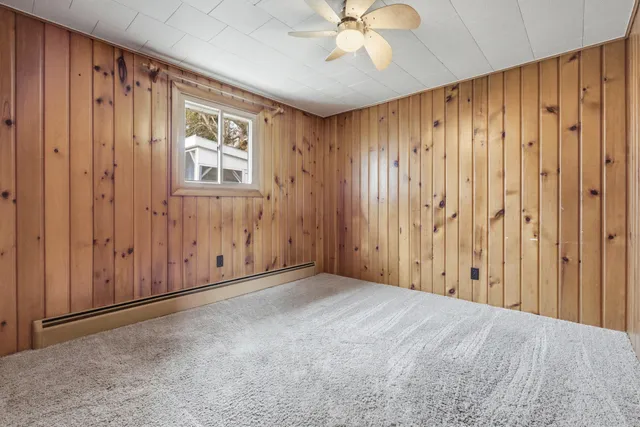 $1,800 | W6705 North Lakeshore Circle, Sugar Creek, WI 53121