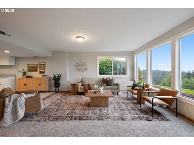 $1,999,900 | 15280 South Howards Mill Road, Mulino, OR 97042