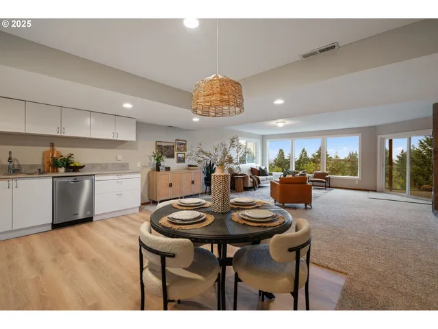 $1,999,900 | 15280 South Howards Mill Road, Mulino, OR 97042