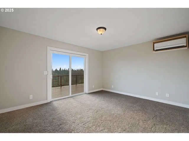 $1,999,900 | 15280 South Howards Mill Road, Mulino, OR 97042