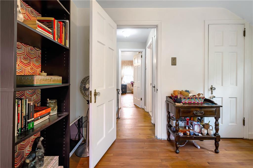 166 Spring Grove Road Pittsburgh, PA 15235 - Photo 26 of 41 a view of a way to other room