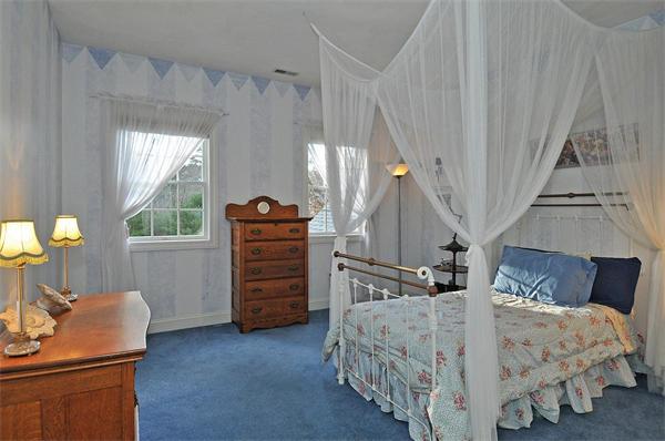 19 Coppermine Road Topsfield, MA 01983 - Photo 22 of 27 Gallery Image 22
