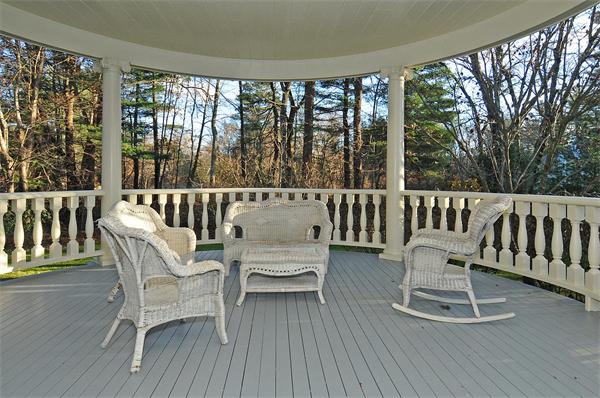 19 Coppermine Road Topsfield, MA 01983 - Photo 8 of 27 Gallery Image 8