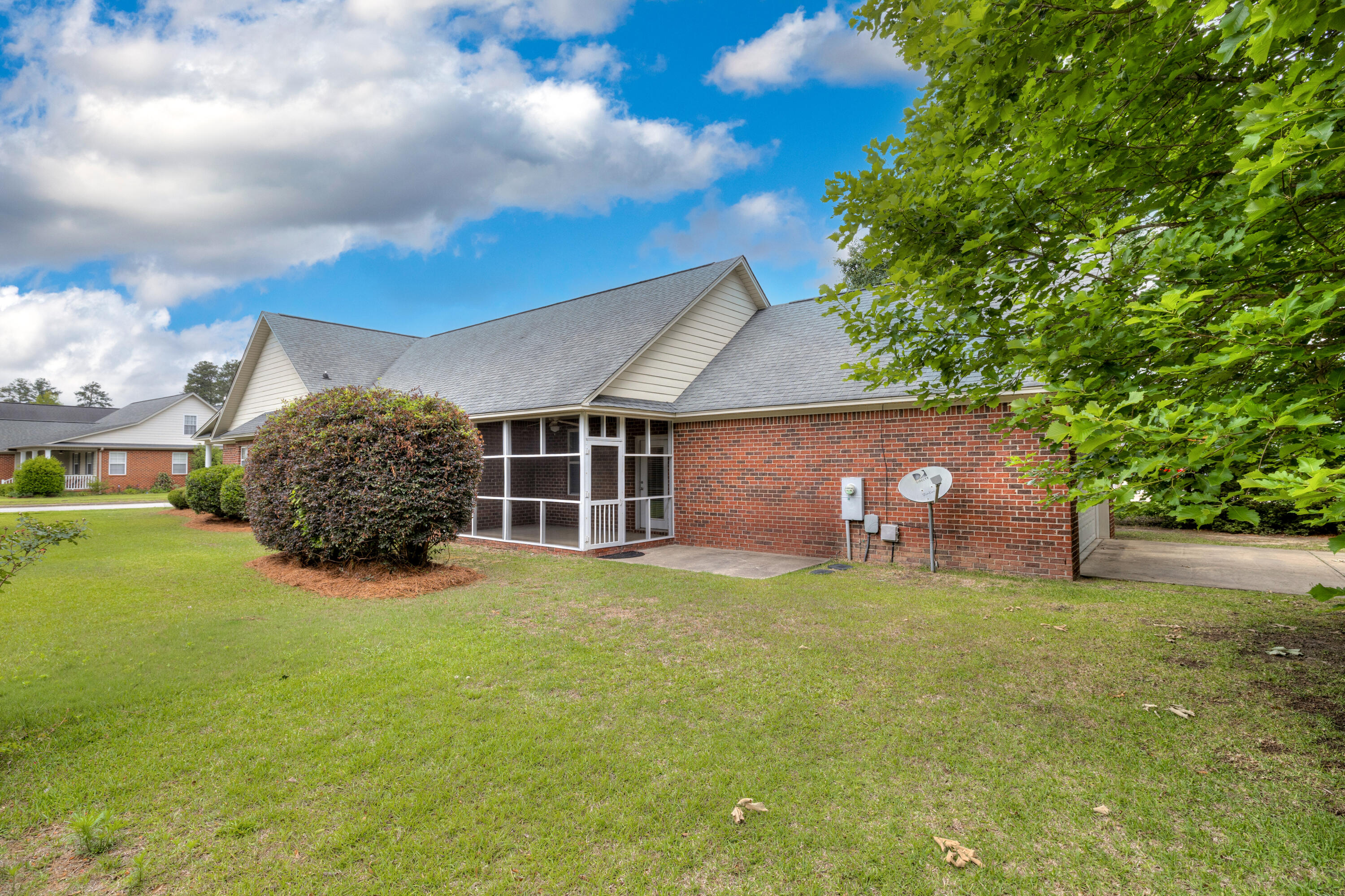 3225 Mayflower Lane Sumter, SC 29150 - Photo 6 of 42 05