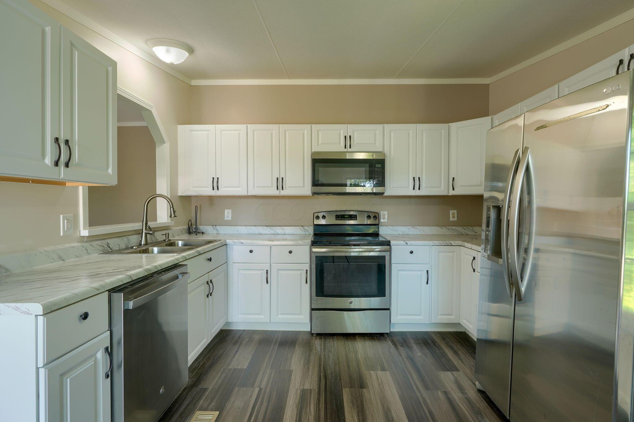 331 Massie Road Oak Hill, OH 45656 - Photo 9 of 29 9. Kitchen
