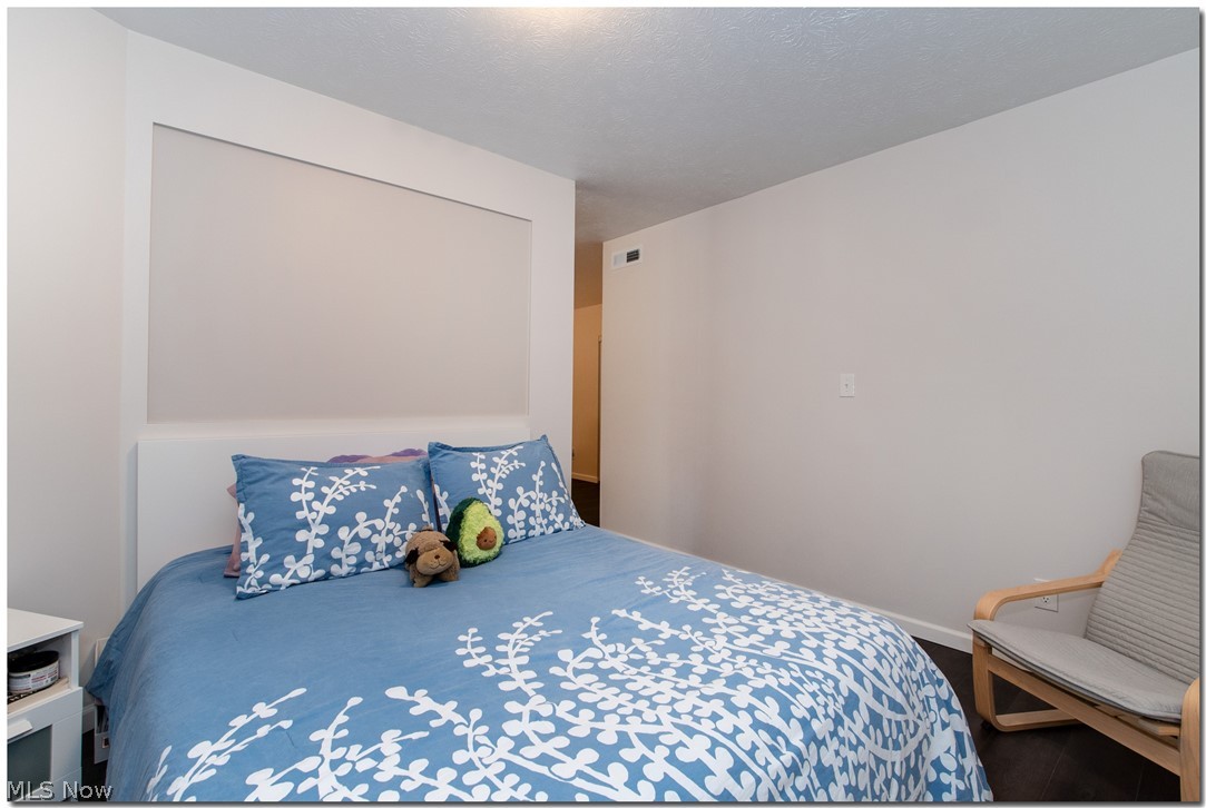 22958 Maple Ridge Road, Unit 210 North Olmsted, OH 44070 - Photo 20 of 28 Gallery Image 20