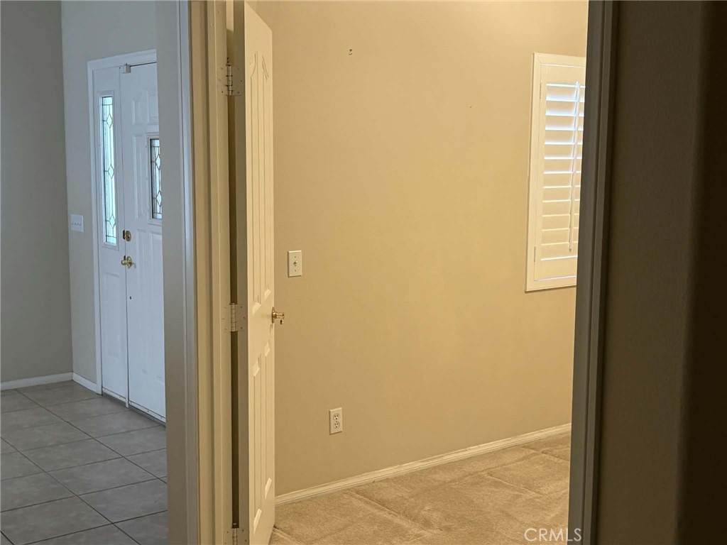 13473 Paoha Road Apple Valley, CA 92308 - Photo 12 of 51 Front Door
