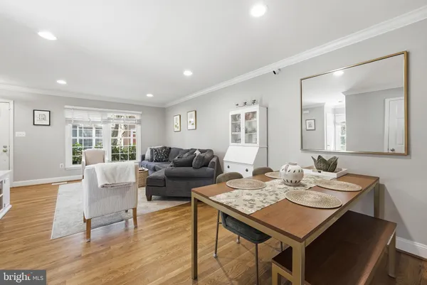 $735,000 | 2556 South Arlington Mill Drive, Unit 3, Arlington, VA 22206
