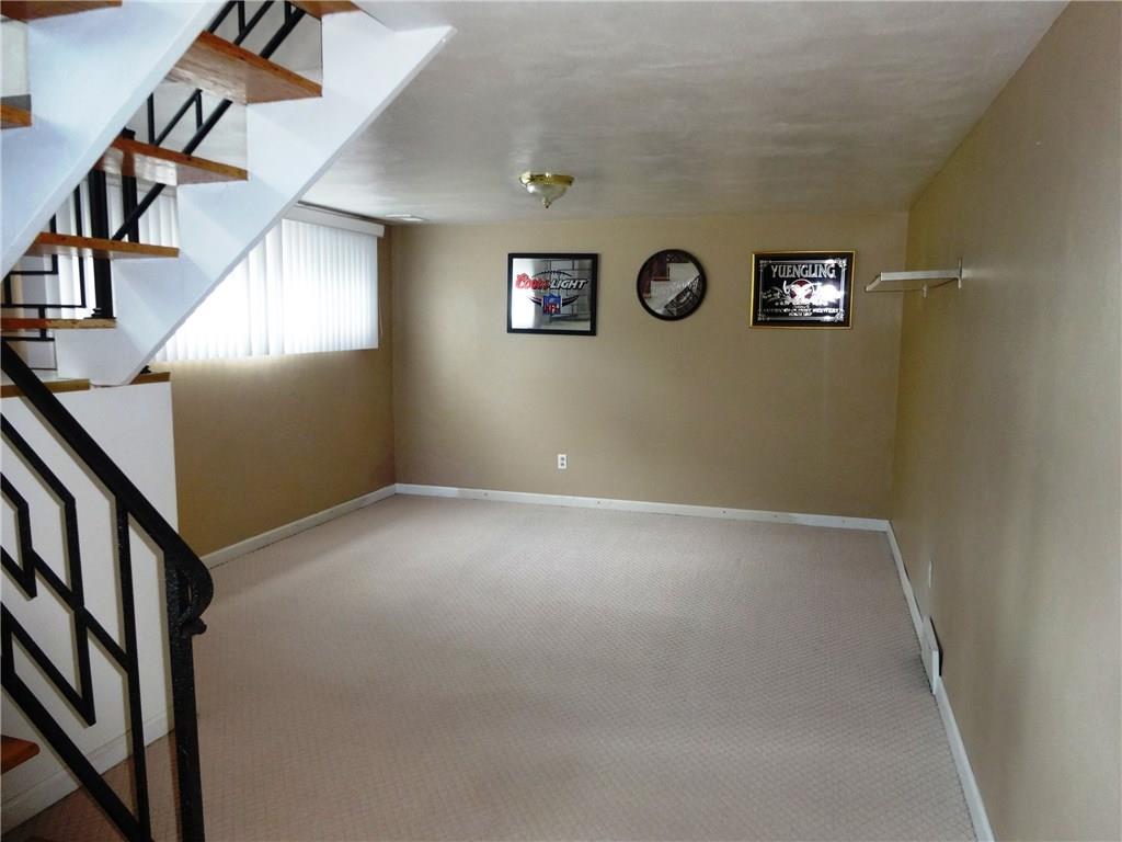 924 Harvard Road Monroeville, PA 15146 - Photo 5 of 25 Gallery Image 5