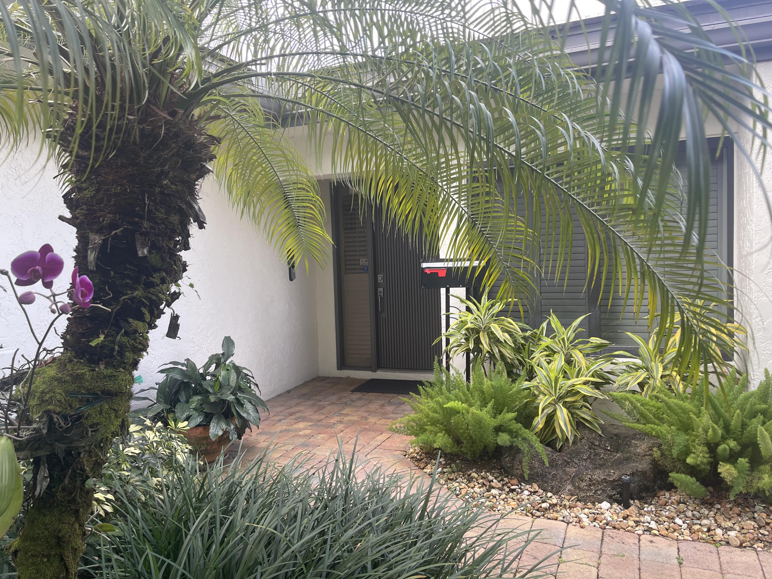 19564 Planters Point Drive Boca Raton, FL 33434 - Photo 3 of 3 IMG_4346