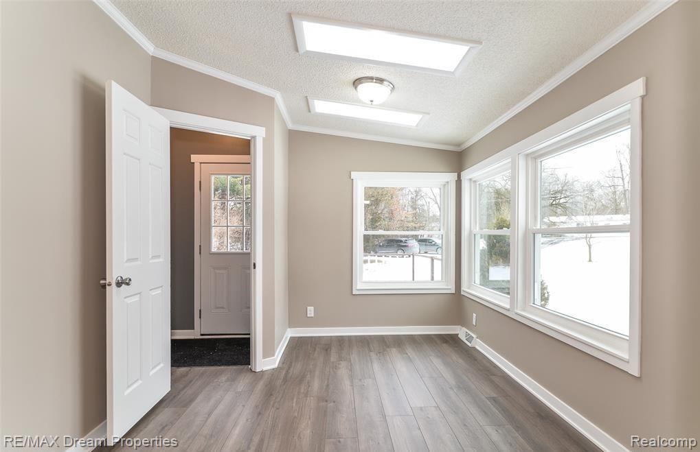 9456 Farley Road Pinckney, MI 48169 - Photo 8 of 8