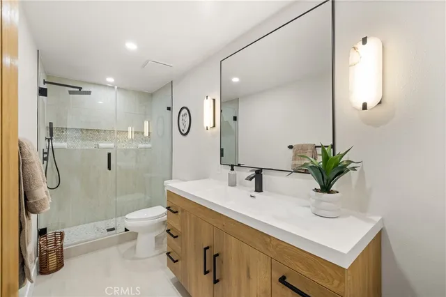 $1,850,000 | 5340 Edgeware Drive, Calabasas, CA 91301