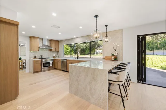 $1,850,000 | 5340 Edgeware Drive, Calabasas, CA 91301