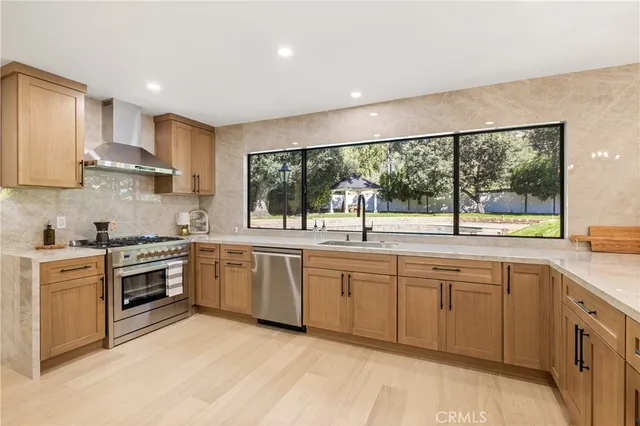 $1,850,000 | 5340 Edgeware Drive, Calabasas, CA 91301