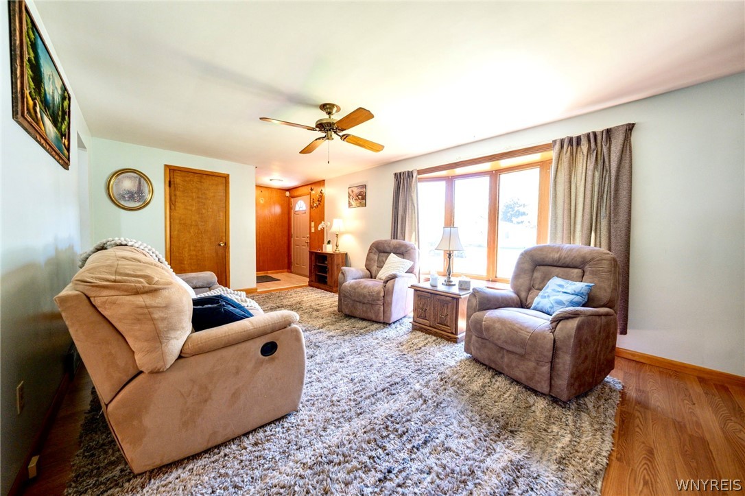 58 Castleton Place Tonawanda, NY 14150 - Photo 6 of 28