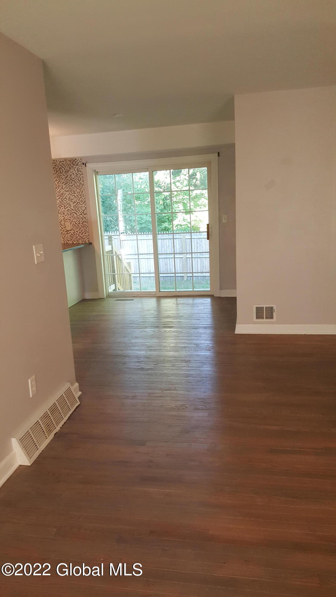 4 Round Table Road Saratoga Springs, NY 12866 - Photo 8 of 33 20160830_170401