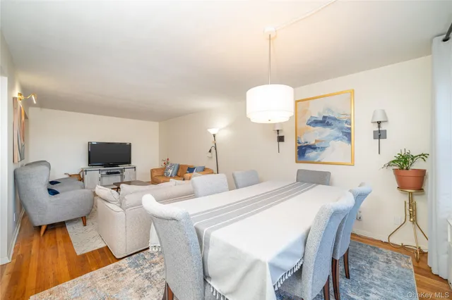 $275,000 | 495 Odell Avenue, Unit 8R, Yonkers, NY 10703