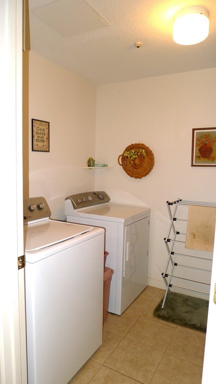 9 Ledgewood Way, Unit 6 Peabody, MA 01960 - Photo 16 of 30