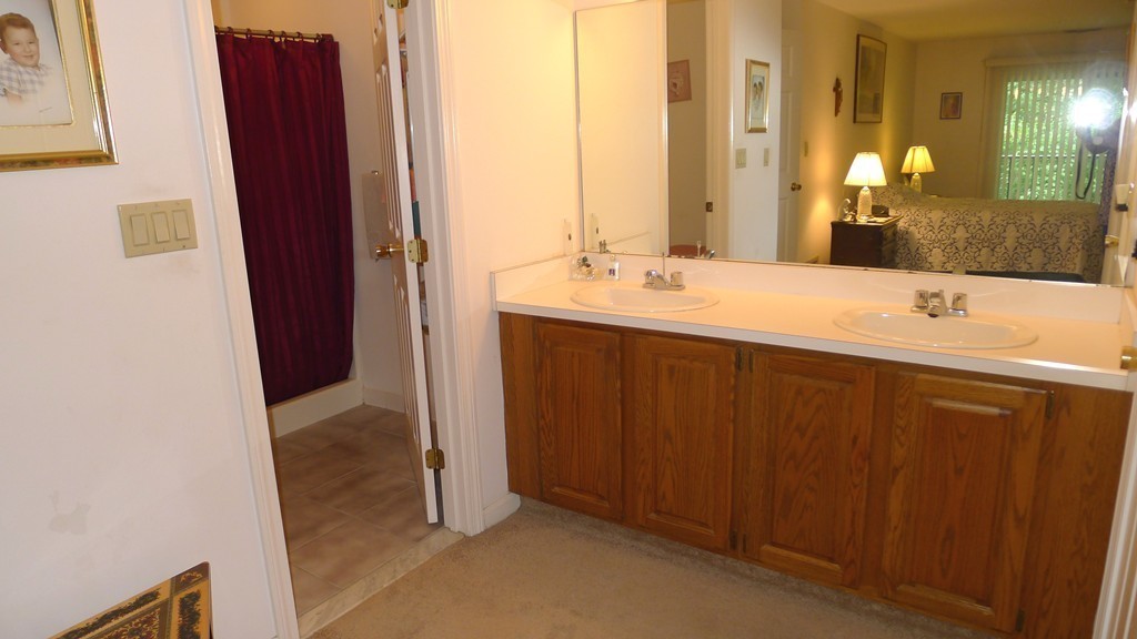 9 Ledgewood Way, Unit 6 Peabody, MA 01960 - Photo 23 of 30