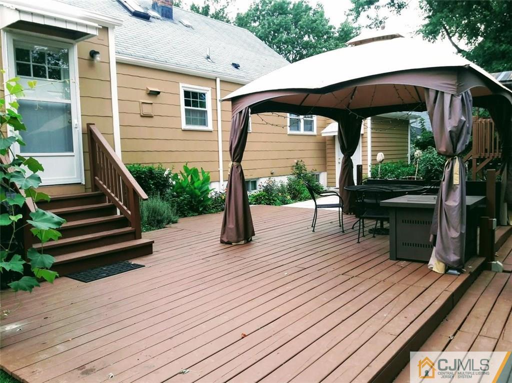132 Tunison Road New Brunswick, NJ 08901 - Photo 18 of 20 Gallery Image 18