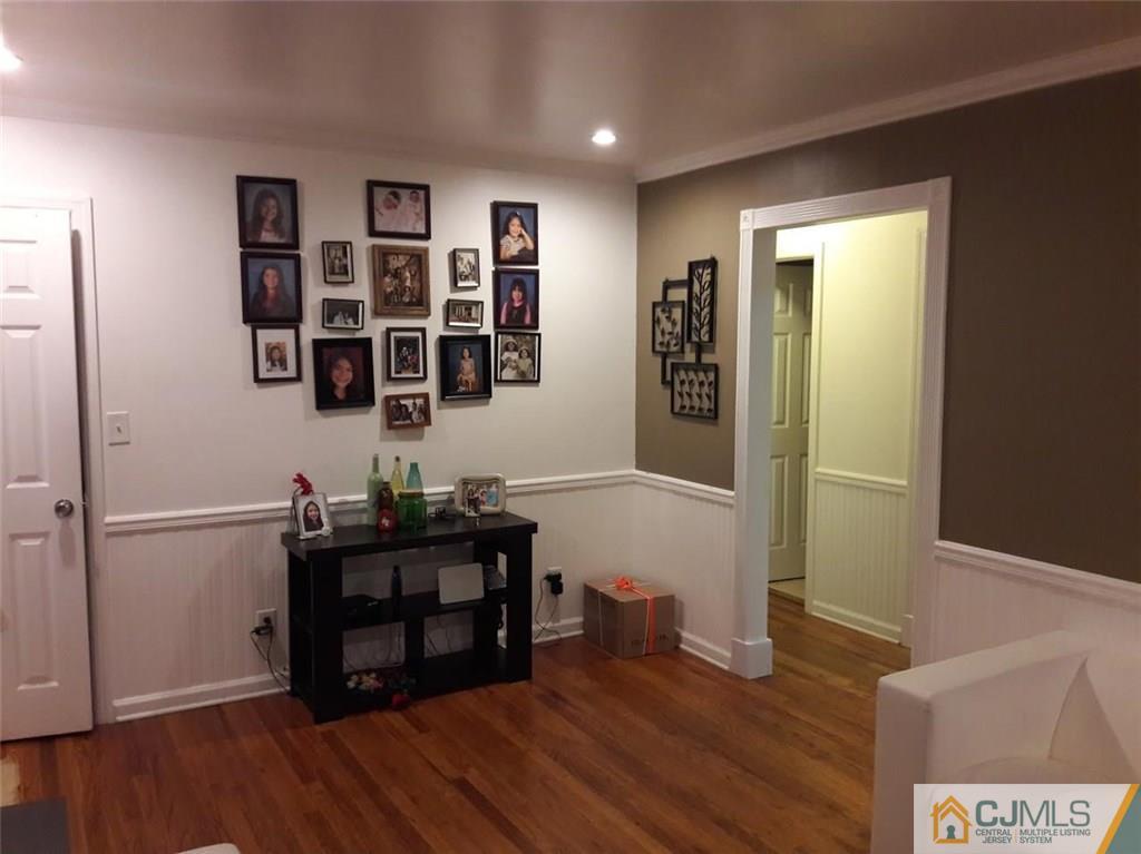 132 Tunison Road New Brunswick, NJ 08901 - Photo 4 of 20 Gallery Image 4