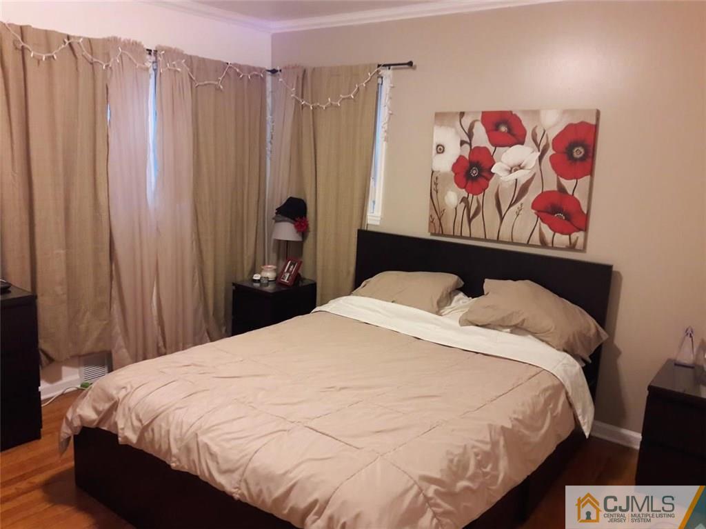 132 Tunison Road New Brunswick, NJ 08901 - Photo 8 of 20 Gallery Image 8