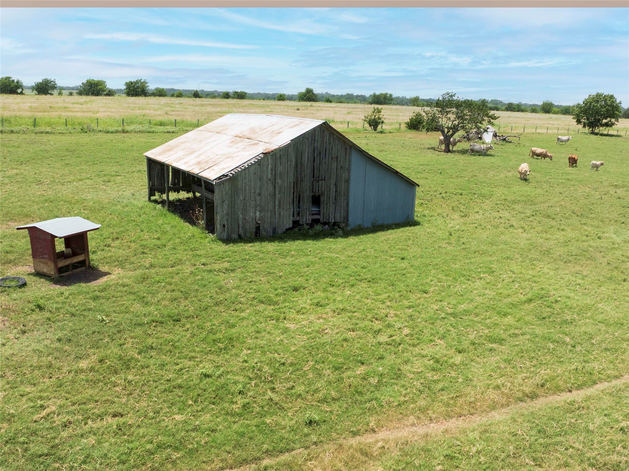 6446 Mensik Road Schulenburg, TX 78956 - Photo 8 of 17