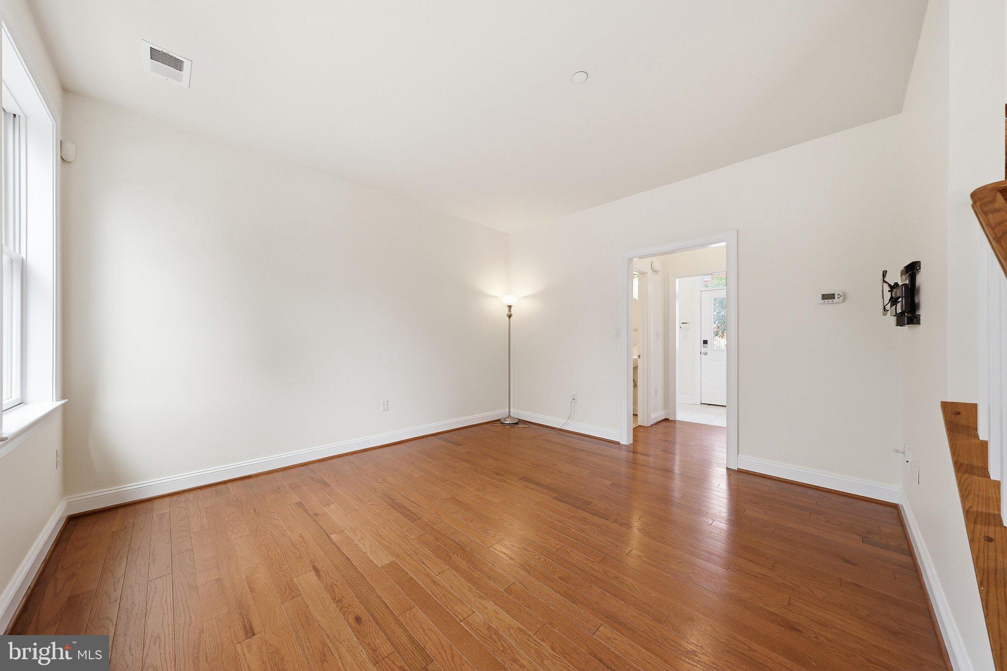25 West 6th Street Frederick, MD 21701 - Photo 7 of 68 Living Room