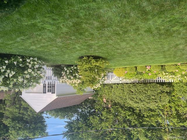 38 Maplefield Road Pleasant Ridge, MI 48069 - Photo 33 of 37 Gallery Image 33