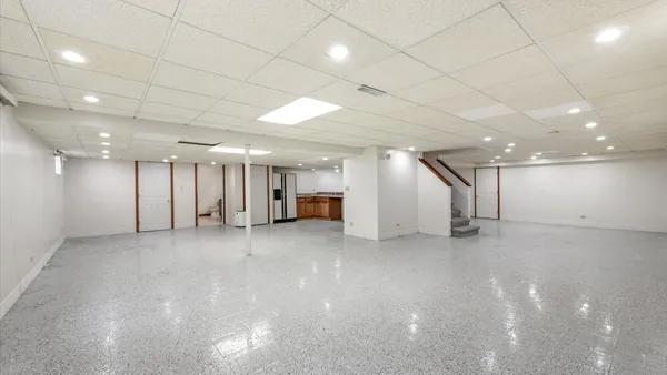 $1,250,000 | 3021 35th Street, Oak Brook, IL 60523