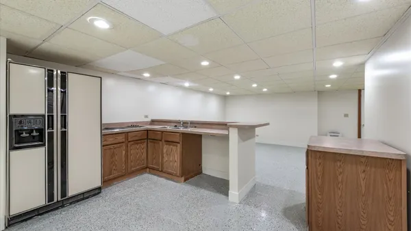 $1,250,000 | 3021 35th Street, Oak Brook, IL 60523