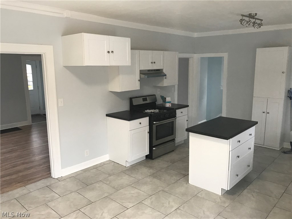 3426 Winsford Road Cleveland Heights, OH 44112 - Photo 8 of 22