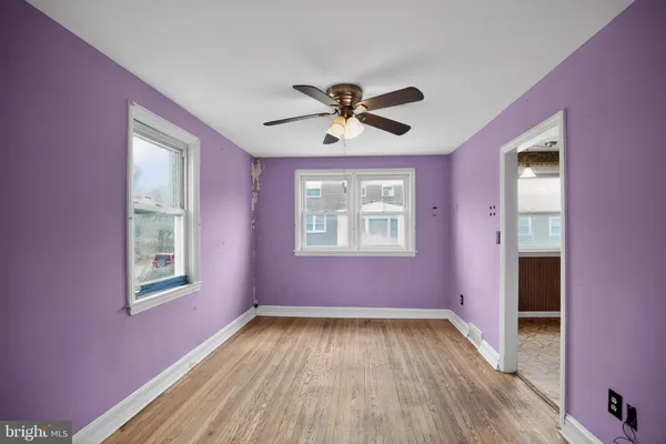 $180,000 | 71 South Harwood Avenue, Upper Darby, PA 19082