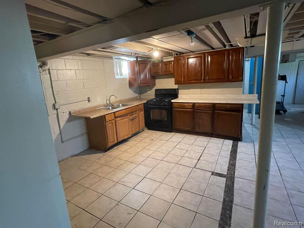 7828 Wisconsin Street Dearborn, MI 48126 - Photo 14 of 15