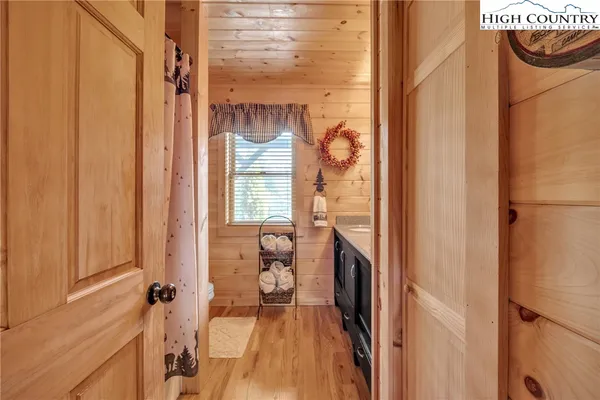 $995,000 | 496 Fraser Creek Road, Grassy Creek, NC 28631