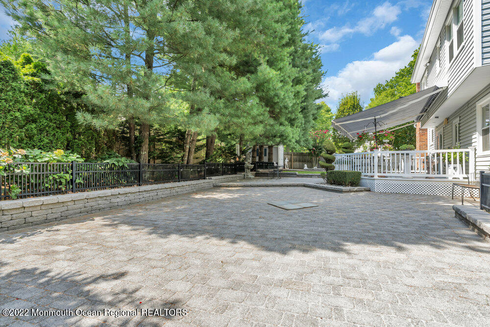 189 Lynch Road Middletown, NJ 07748 - Photo 14 of 52 052_dsc04204-1