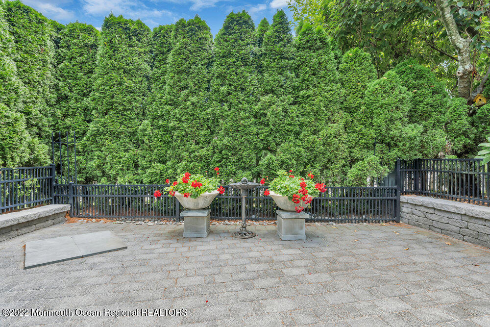 189 Lynch Road Middletown, NJ 07748 - Photo 17 of 52 051_dsc04199