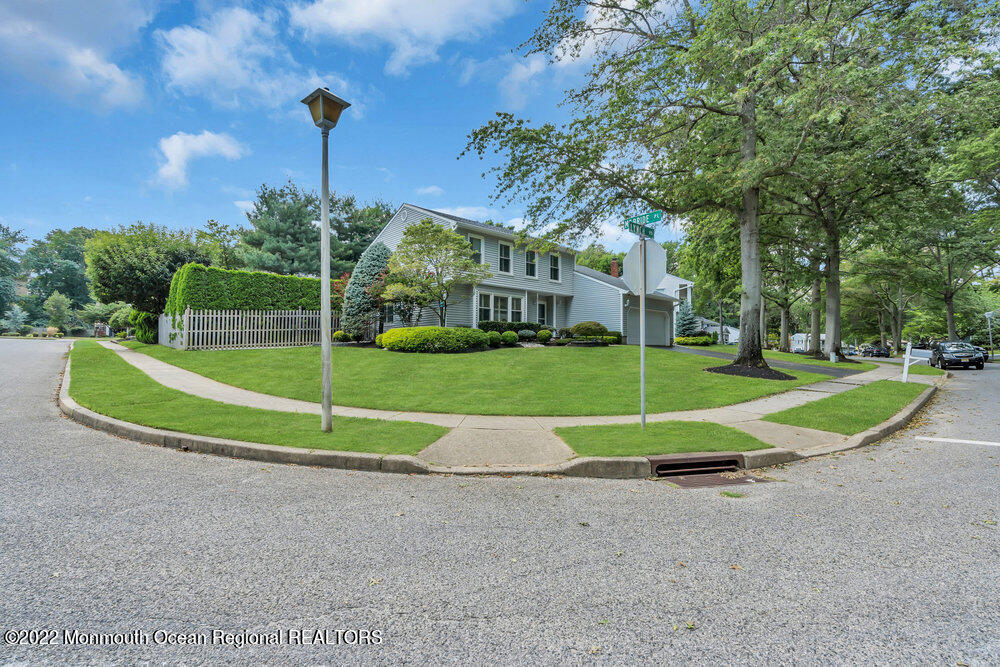 189 Lynch Road Middletown, NJ 07748 - Photo 22 of 52 011_dsc04169-1