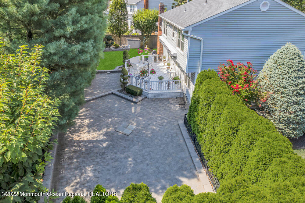 189 Lynch Road Middletown, NJ 07748 - Photo 25 of 52 064_dji_0308