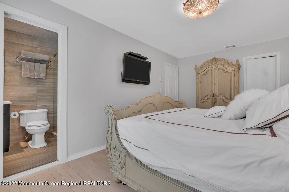 189 Lynch Road Middletown, NJ 07748 - Photo 40 of 52 042_dsc04339