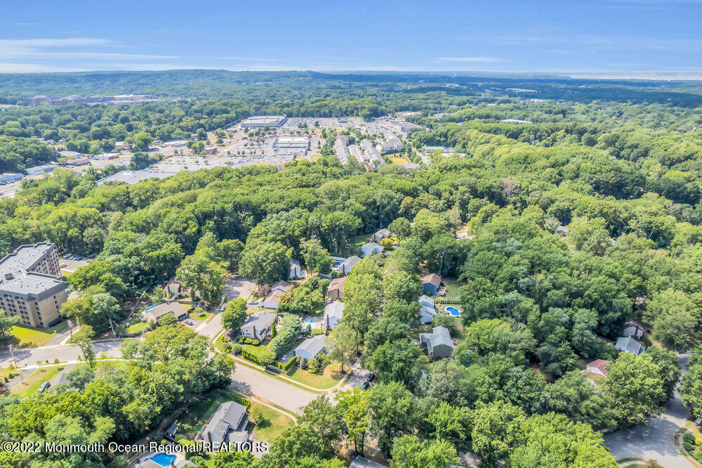 189 Lynch Road Middletown, NJ 07748 - Photo 46 of 52 075_dji_0272-1