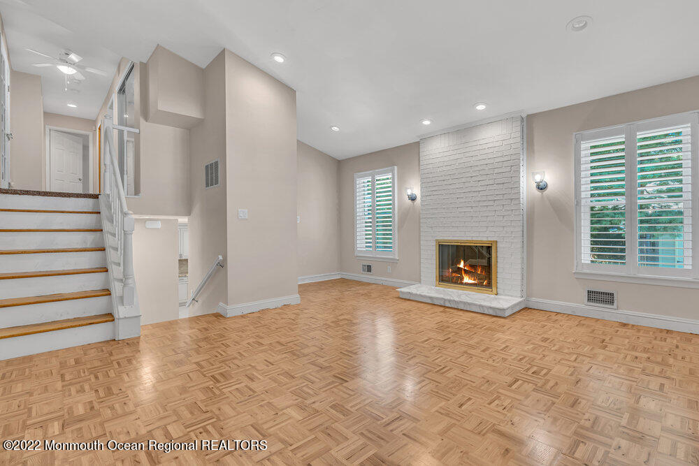 189 Lynch Road Middletown, NJ 07748 - Photo 7 of 52 028_dsc03157-1