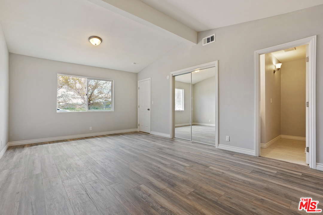 15624 Riverside Street Hesperia, CA 92345 - Photo 8 of 14 Gallery Image 8