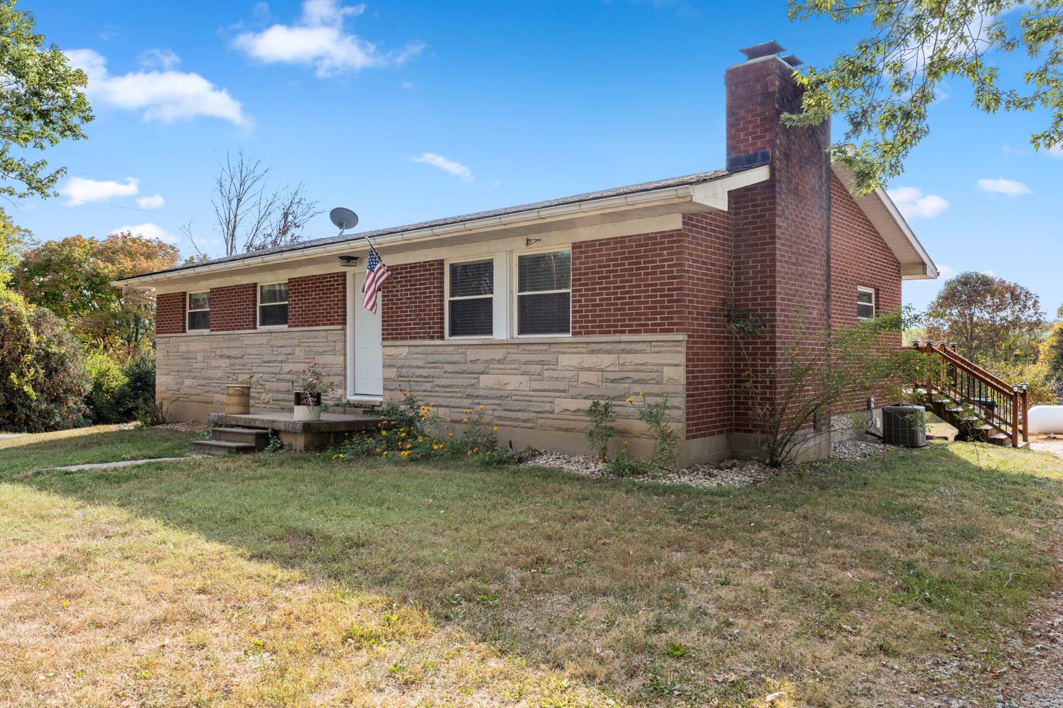 8156 Pea Ridge Road Brookville, IN 47012 - Photo 2 of 32