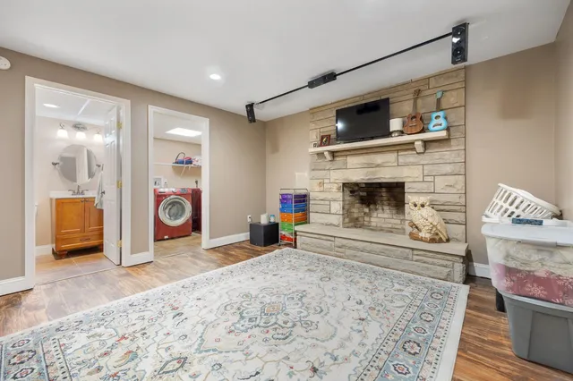 $265,000 | 8156 Pea Ridge Road, Brookville, IN 47012