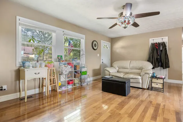 $265,000 | 8156 Pea Ridge Road, Brookville, IN 47012