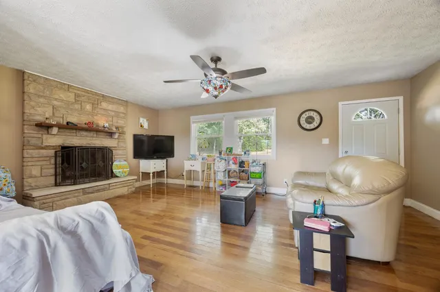 $265,000 | 8156 Pea Ridge Road, Brookville, IN 47012