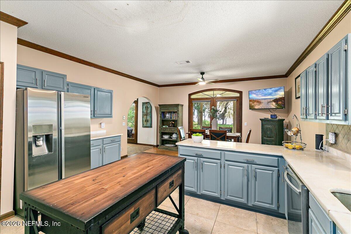 6443 Jack Wright Island Road St. Augustine, FL 32092 - Photo 22 of 49 22-Kitchen