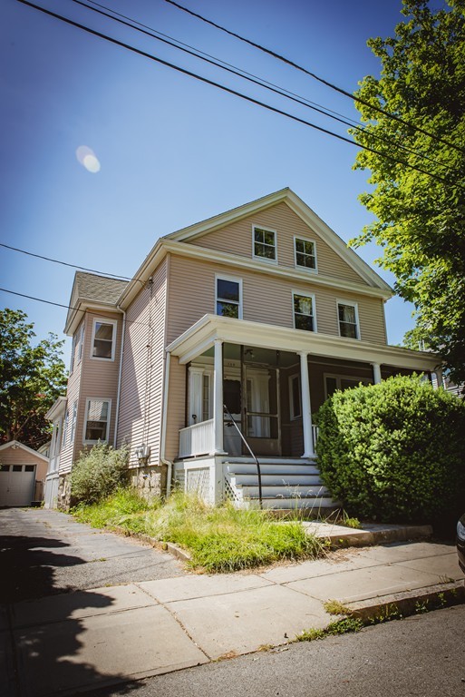 154 Hanover Street Fall River, MA 02720 - Photo 1 of 20 Gallery Image 1